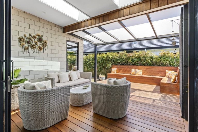 Photo of property in 14 Waitaha Place, Bell Block, New Plymouth, 4312