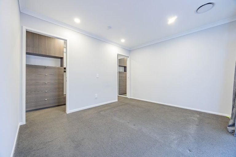 Photo of property in 56 Lothian Brae, Wattle Downs, Auckland, 2103