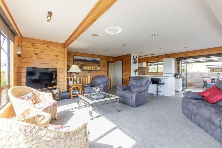 Photo of property in 8 Parati Place, Motuoapa, Turangi, 3382