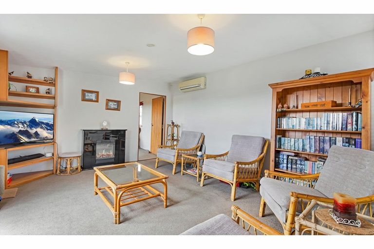 Photo of property in 136 Ohoka Road, Kaiapoi, 7630