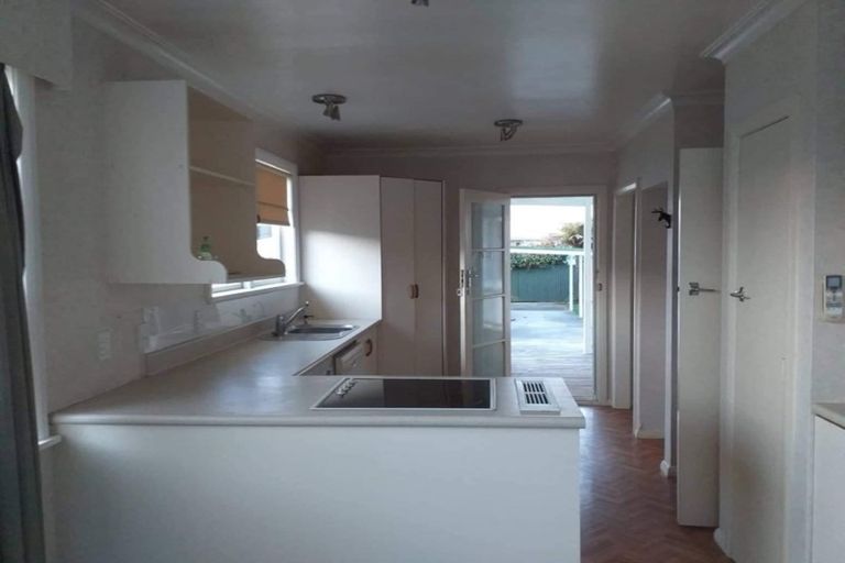 Photo of property in 5 Ross Street, Levin, 5510