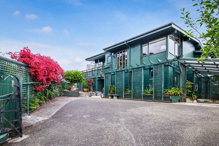 Photo of property in 2 Flagstaff Terrace, Devonport, Auckland, 0624