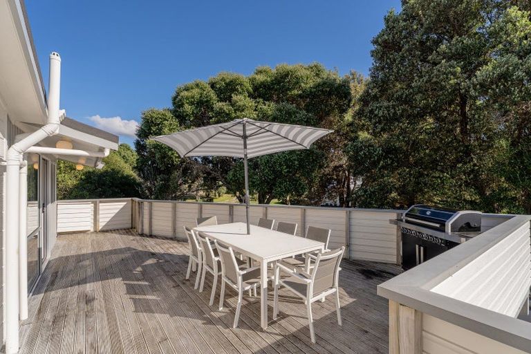 Photo of property in 32 Mccall Avenue, Pauanui, Hikuai, 3579