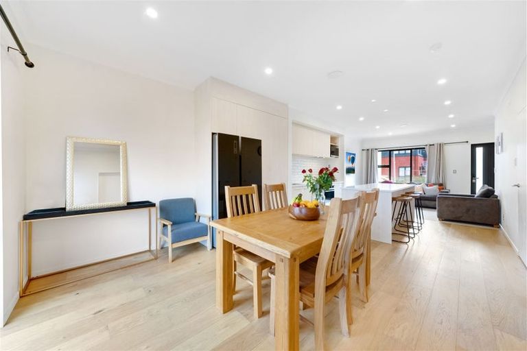 Photo of property in 45 Mahalo Avenue, Wiri, Auckland, 2104