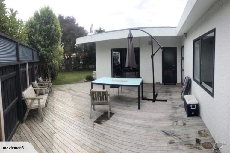 Photo of property in 30 Barbara Grove, Papamoa Beach, Papamoa, 3118