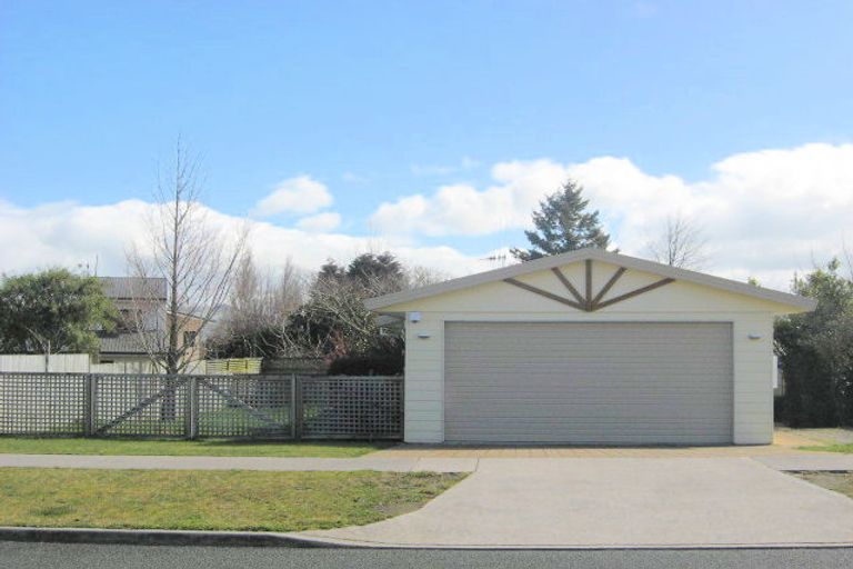 Photo of property in 66 Stanley Street, Wharewaka, Taupo, 3330