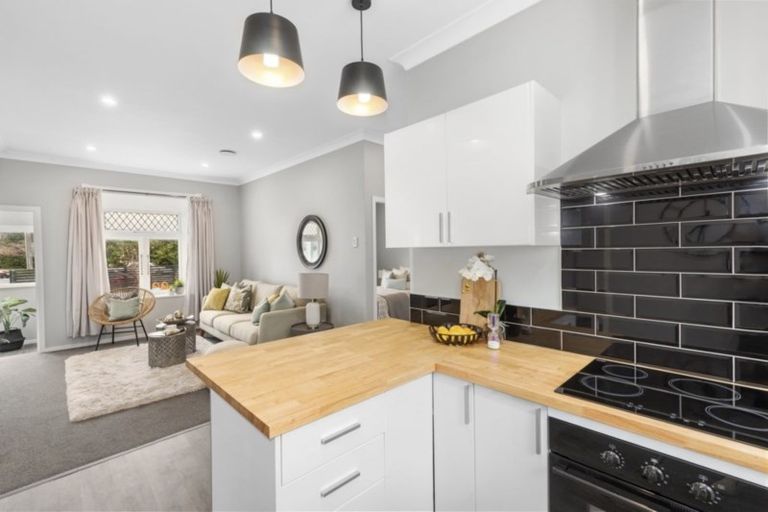 Photo of property in 1a Miro Street, Woburn, Lower Hutt, 5010