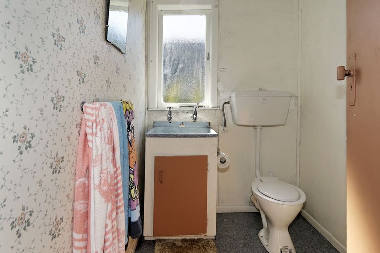 Photo of property in 1220 Huia Road, Huia, Auckland, 0604