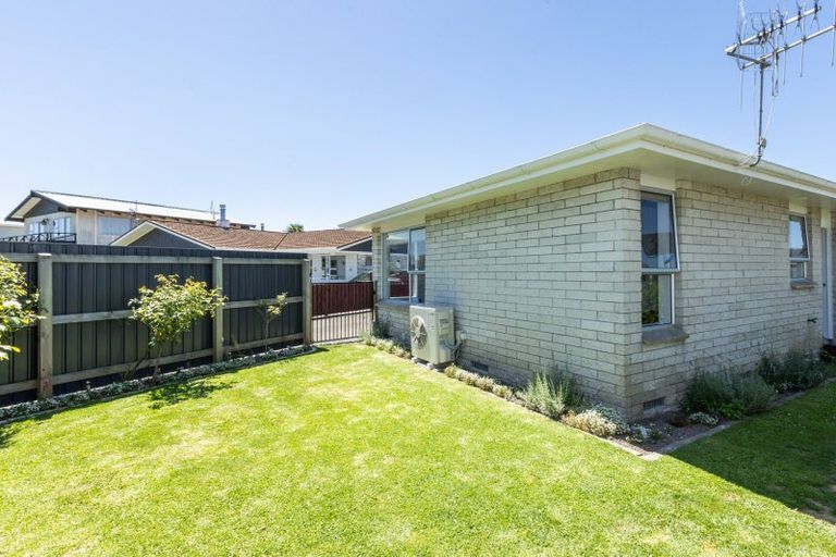 Photo of property in 1/508 Poplar Place, Akina, Hastings, 4122