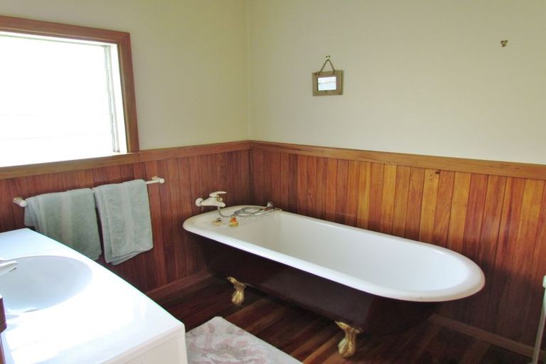 Photo of property in 25 Vivian Street, Solway, Masterton, 5810