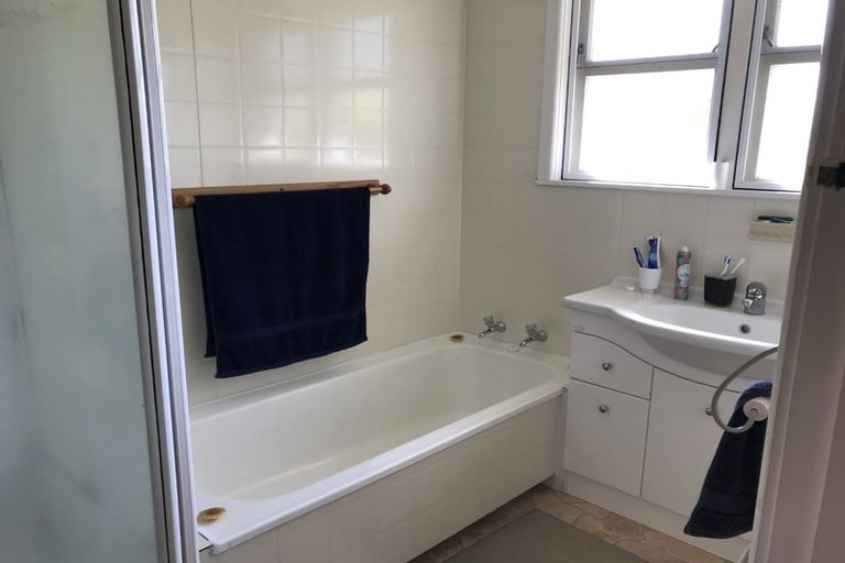 Photo of property in 76 Aurora Terrace, Hillcrest, Hamilton, 3216