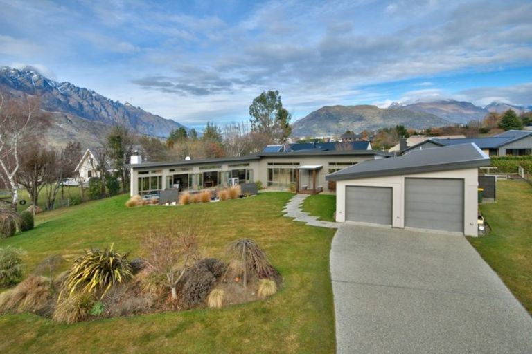 Photo of property in 9 Cockerell Lane, Lower Shotover, Queenstown, 9371