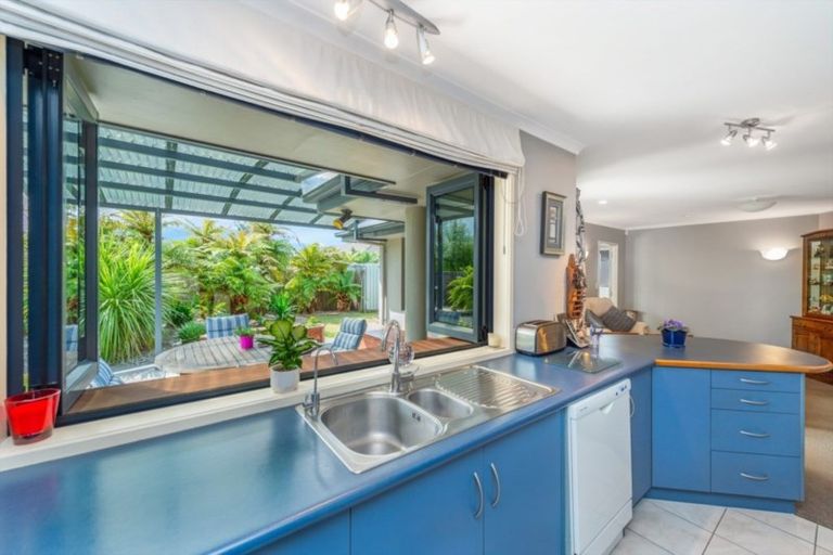 Photo of property in 5 Cranbrook Place, Rototuna North, Hamilton, 3210