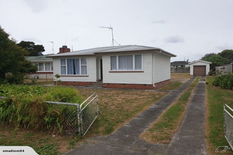 Photo of property in 126 Great South Road, Takanini, 2112