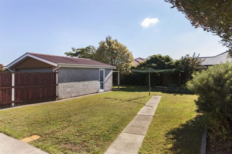 Photo of property in 82 Teesdale Street, Burnside, Christchurch, 8053