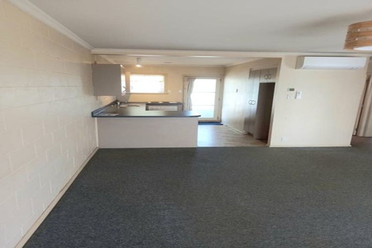 Photo of property in 6/6 Russell Street, Feilding, 4702