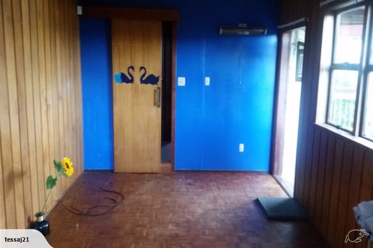 Photo of property in 37 Dakota Avenue, Beach Haven, Auckland, 0626