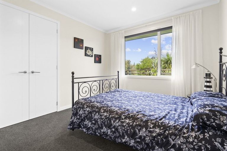 Photo of property in 13 Alan Livingston Drive, Cambridge, 3434