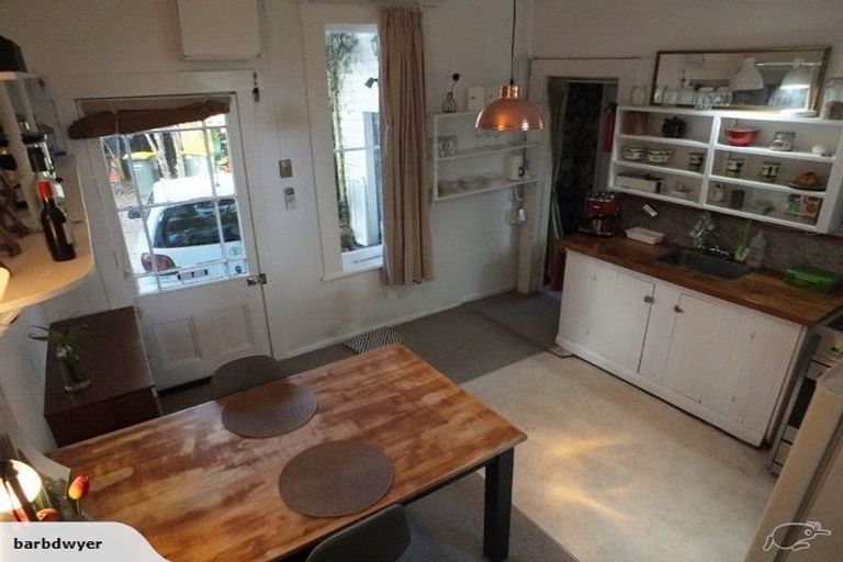 Photo of property in 7 Crockett Lane, Henderson, Auckland, 0610