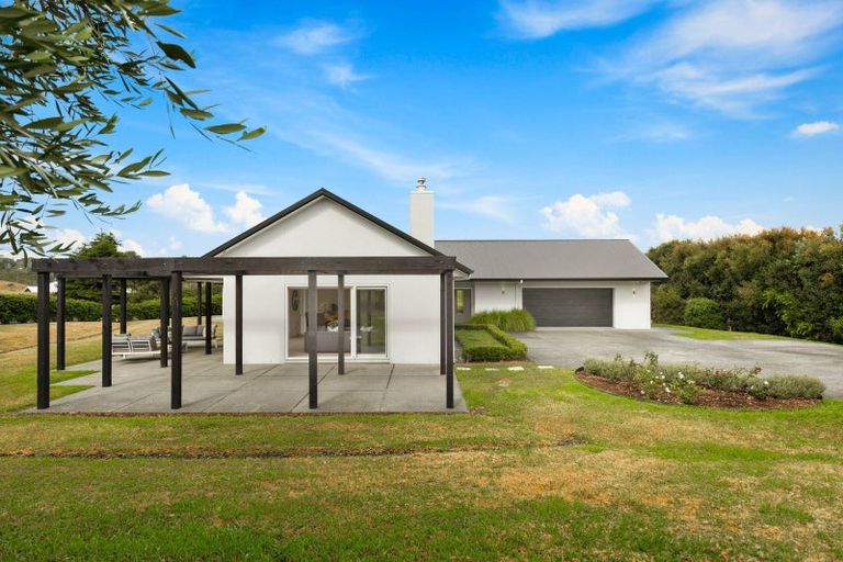 Photo of property in 255 Austin Road, Dairy Flat, Albany, 0794