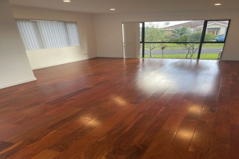 Photo of property in 5 Cellbridge Place, East Tamaki, Auckland, 2016