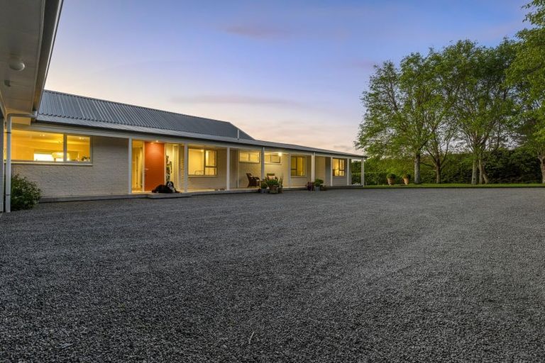Photo of property in 86 Emerald Glen Road, Paekakariki, 5032