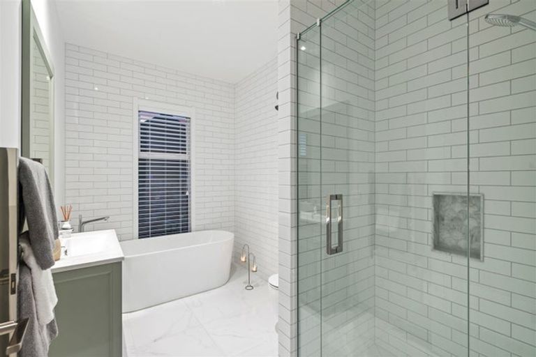 Photo of property in 5 Mollisia Lane, Papamoa Beach, Papamoa, 3118