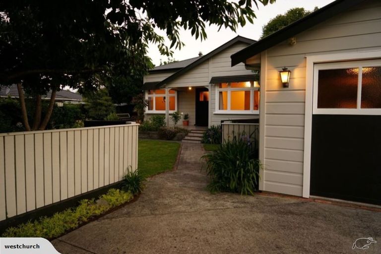 Photo of property in 44 Church Street, Awapuni, Palmerston North, 4412
