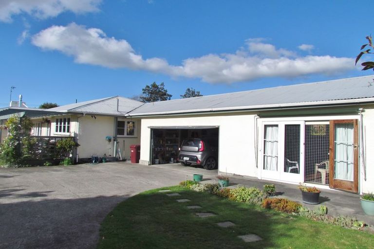 Photo of property in 25 Vivian Street, Solway, Masterton, 5810