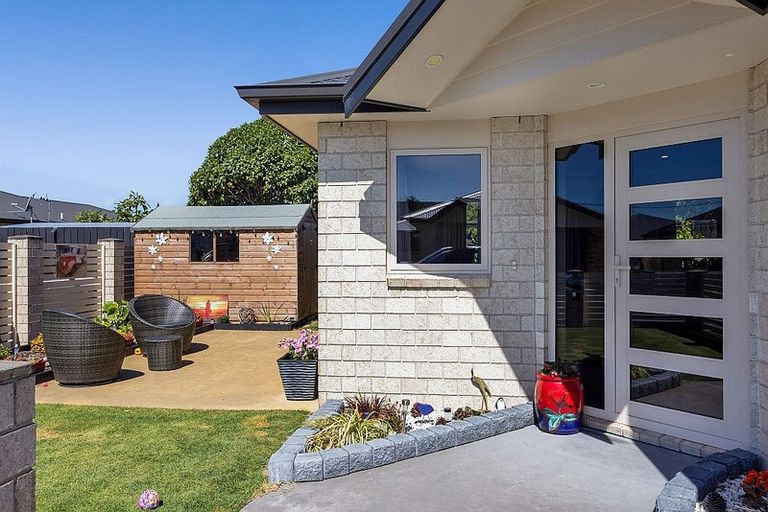 Photo of property in 24 Princes Street, Hawera, 4610