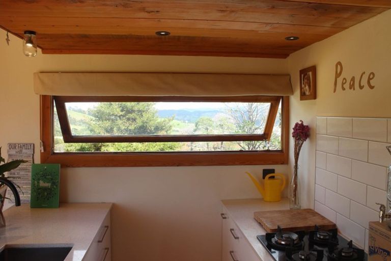 Photo of property in 12 Tokongawa Drive, Kaiteriteri, Motueka, 7197