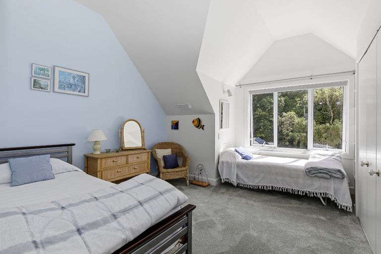 Photo of property in 1/20 Willoughby Street, Woburn, Lower Hutt, 5010