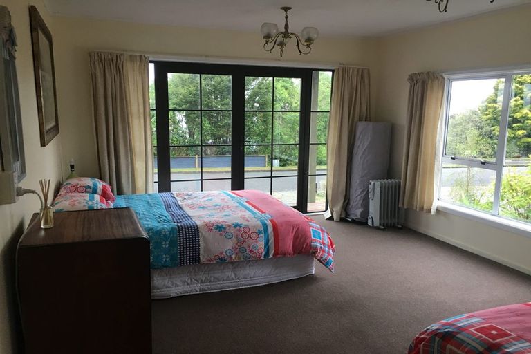 Photo of property in 23 Koe Street, Moana, 7872