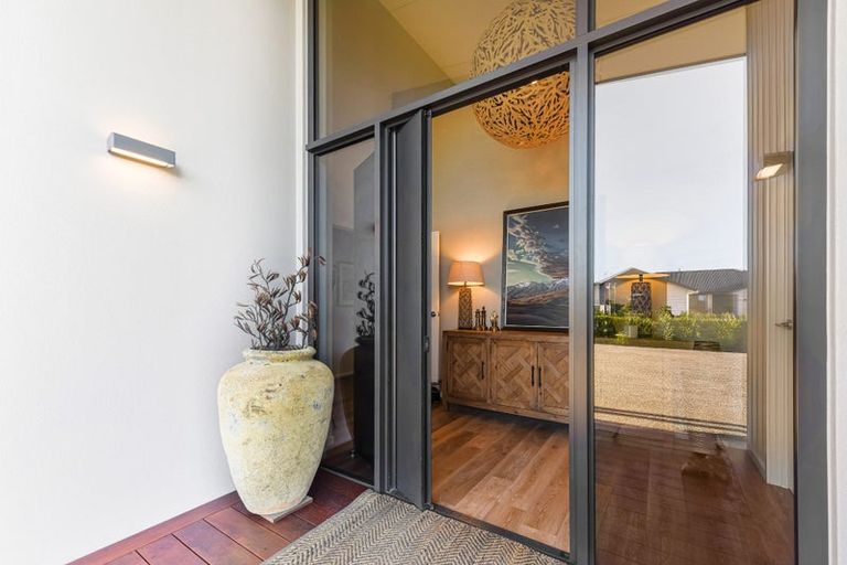 Photo of property in 17 Wakanini Place, Mapua, 7005