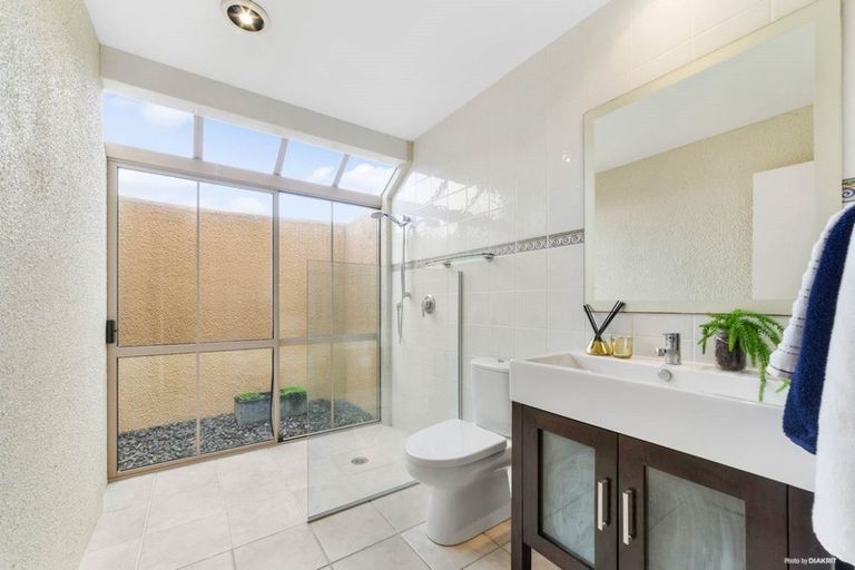 Photo of property in 79 Aeroview Drive, Beach Haven, Auckland, 0626