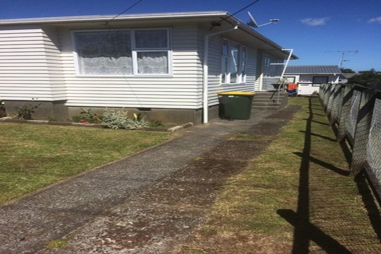 Photo of property in 57 Banks Street, Marfell, New Plymouth, 4310