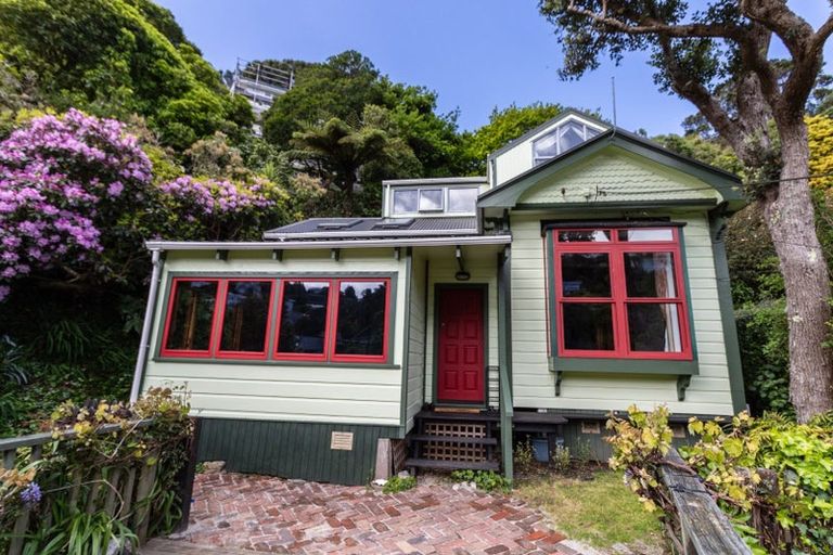 Photo of property in 34 Norway Street, Aro Valley, Wellington, 6012