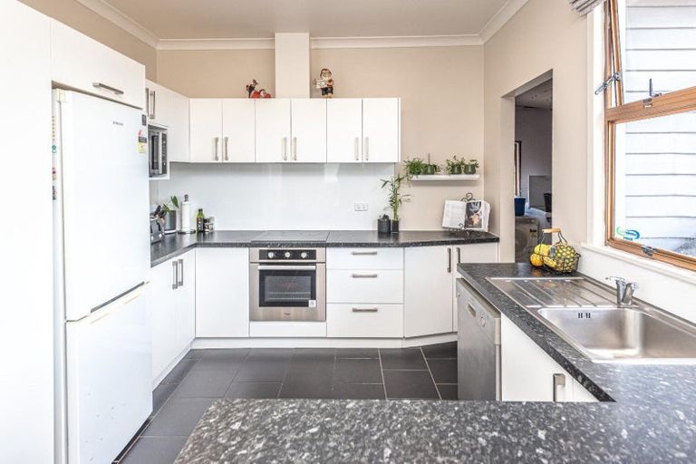 Photo of property in 65 Maxwell Avenue, Durie Hill, Whanganui, 4500