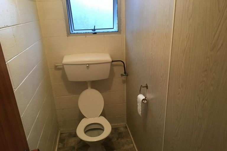 Photo of property in 71 Macmaster Street, Richmond, Invercargill, 9810