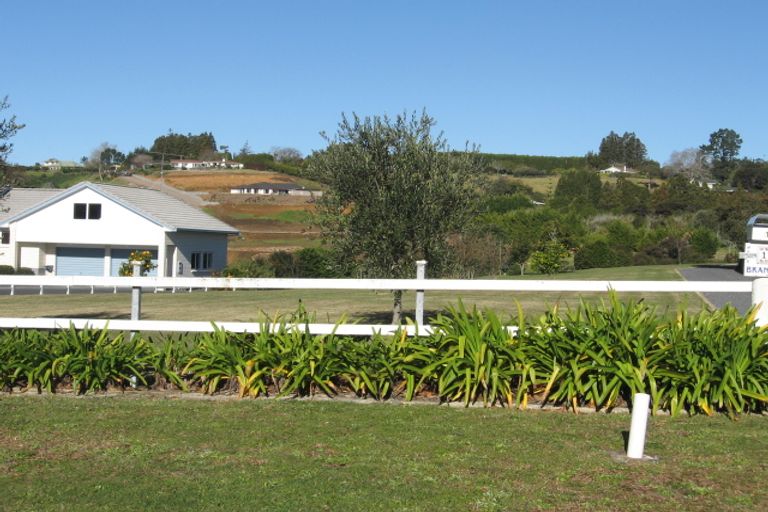 Photo of property in 7 James Kemp Place, Kerikeri, 0230