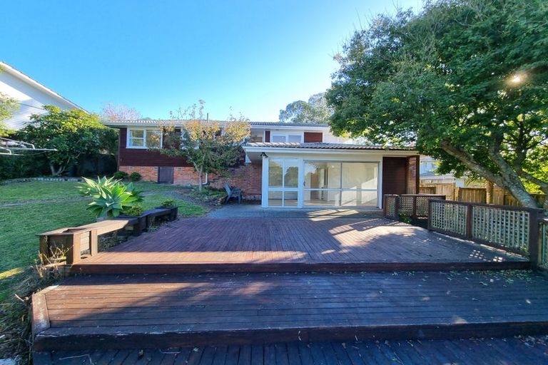 Photo of property in 10 Linley Place, Hillcrest, Auckland, 0627