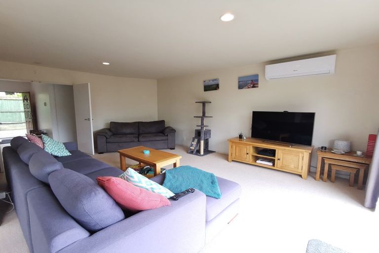 Photo of property in 49 Crawford Avenue, Mangere Bridge, Auckland, 2022