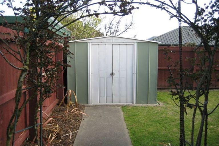 Photo of property in 39a Surfers Place, North New Brighton, Christchurch, 8083