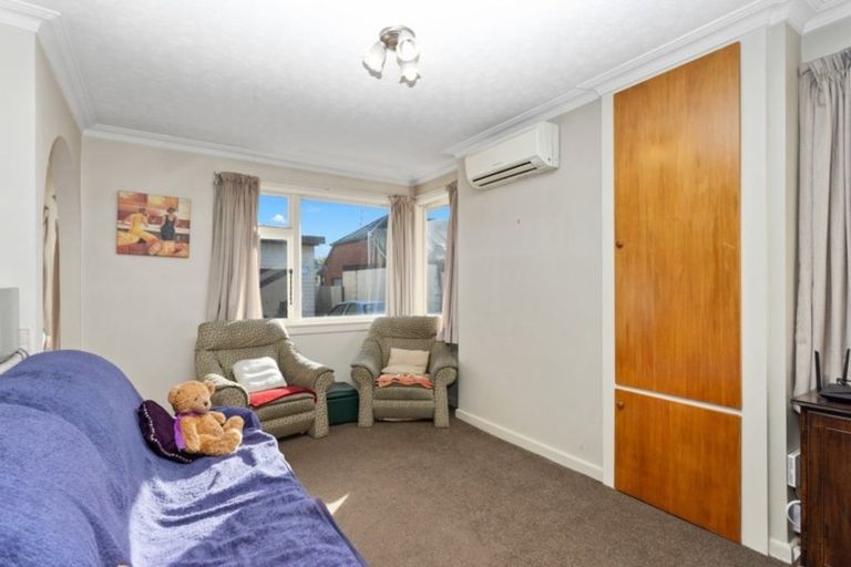 Photo of property in 54 Northcote Road, Northcote, Christchurch, 8052