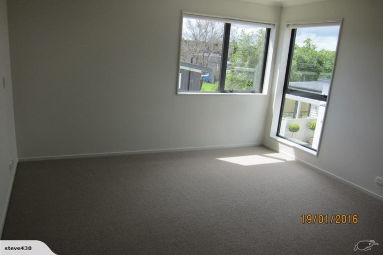 Photo of property in 61 Costa Viva Crescent, Karaka, Papakura, 2113