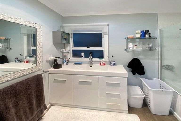 Photo of property in 11 Edmund Road, Mangakakahi, Rotorua, 3015