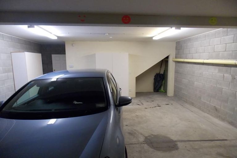 Photo of property in 7 Saint Mary Street, Thorndon, Wellington, 6011