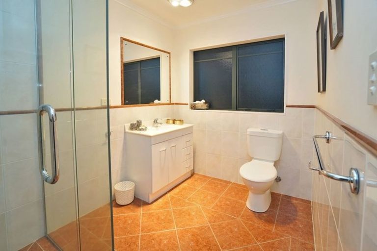 Photo of property in 43 Montrose Crescent, Huntington, Hamilton, 3210