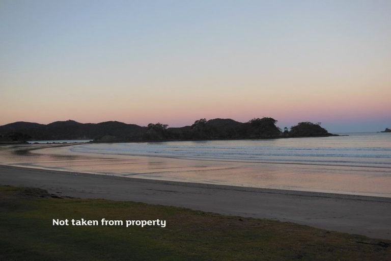 Photo of property in 19 Opau Road, Oakura, Hikurangi, 0184