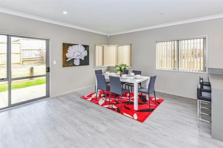 Photo of property in 11 Stonedale Drive, Pukekohe, 2120
